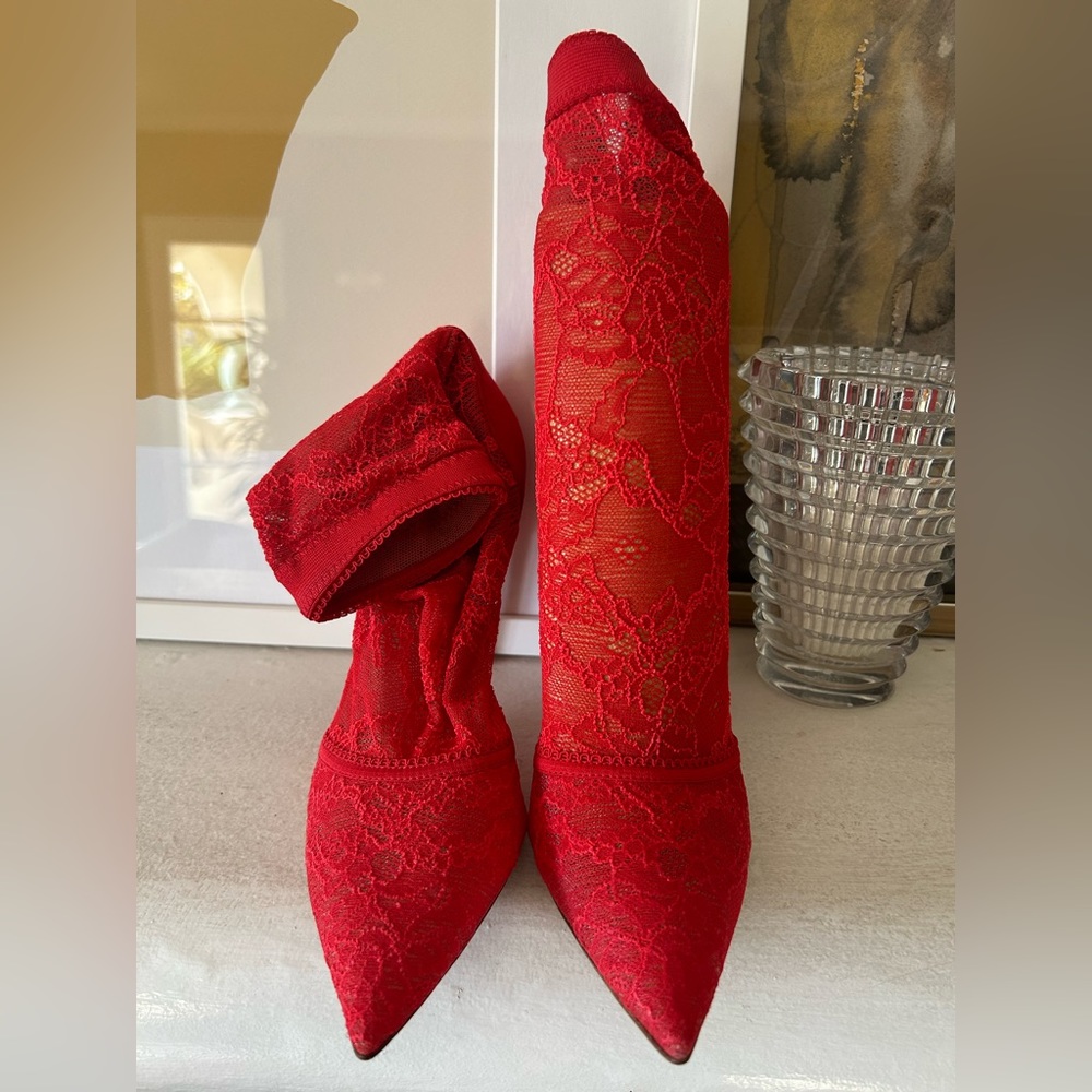 Gianvito Rossi Red Lace Booties. Brand New. Never Worn.